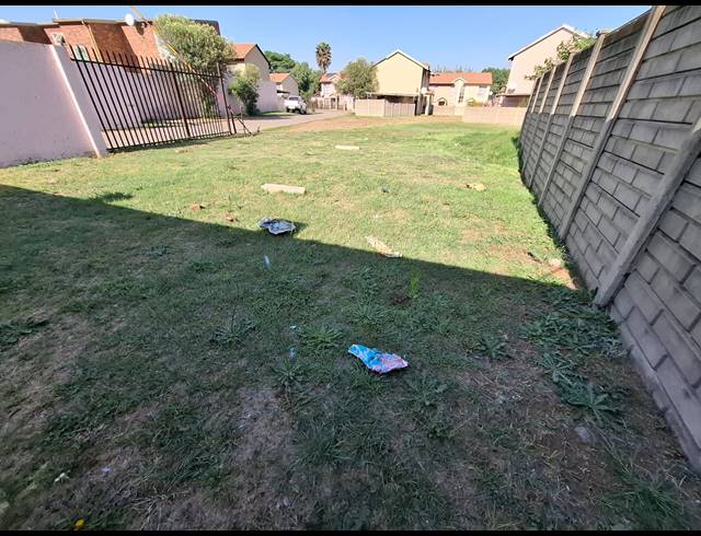 100M² VACANT LAND FOR SALE IN VANDERBIJLPARK CW 5